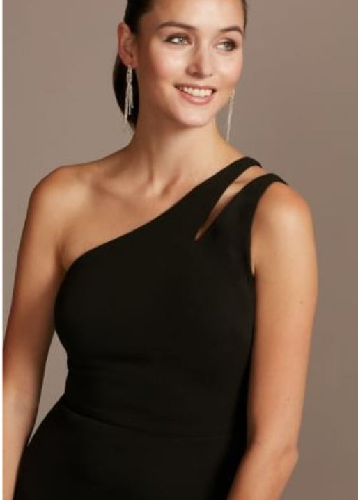 iKimK DB Studio Cutout One-Shoulder Crepe Gown with Skirt Slit 6 Black