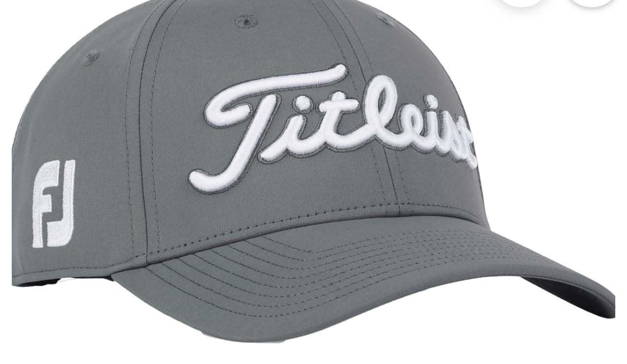 Titleist Men's Tour
Performance Golf Hat