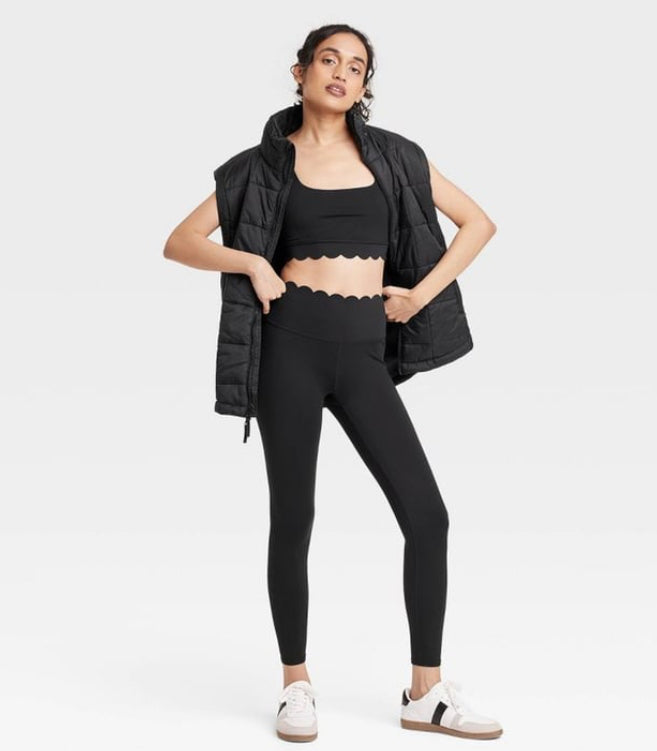 JoyLab Women's Scallop Detail High-Rise
7/8 Leggings