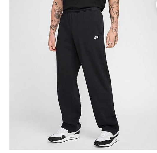 Nike Men's Black & White
Fleece Club Bungee Sweatpants