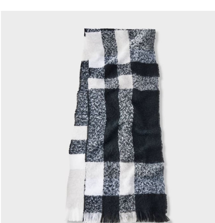 Goodfellow & Co. Men's Black & White Plaid Scarf