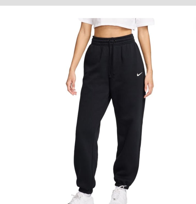 Nike ijumpman Sportswear
Women's Royal Pulse Fleece Phoenix High-Waisted Oversized
Sweatpants