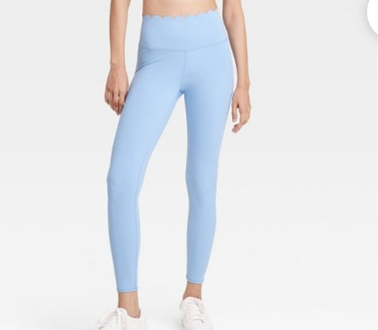 JoyLab Women's Scallop Detail High-Rise
7/8 Leggings