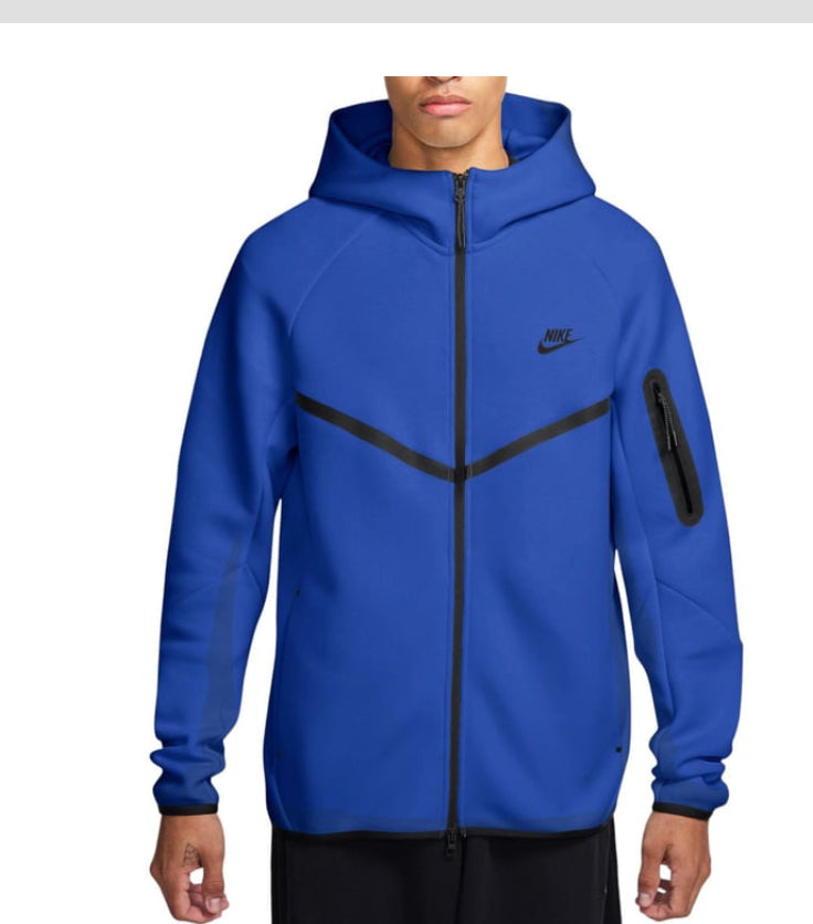 Nike ijumpman Men's Tech Fleece Windrunner
Full-Zip Hoodie